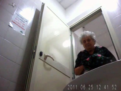Granny pussy pees in restroom spy camera film