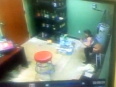 College girl caught peeing and stealing by security camera