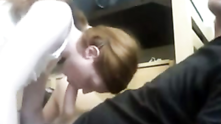 Young redhead gives an incredible amateur blowjob